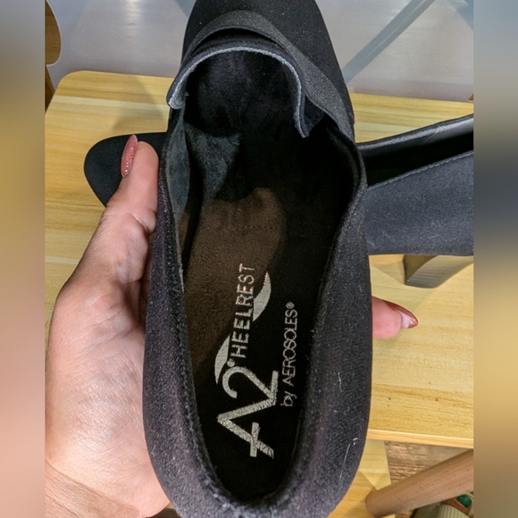 Aerosoles NWOT Shoreshot 10M black fabricand elastic 2" comfy loafer style heels - Picture 4 of 9